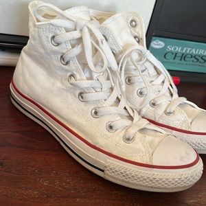 Convers white high top mens size 6 womens 8